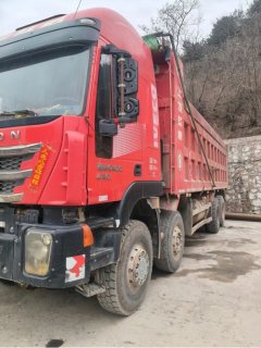SAIC Hongyan Genlyon 430 hp 8X4 8.3 m - фото 1