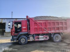 Dongfeng Liuzhou Chenglong M3 220 hp 4X2 4.2 m - фото 2