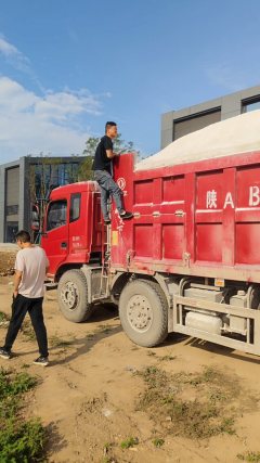 Dongfeng Huashen HV3 245 hp 6X2 4.8 m - фото 3