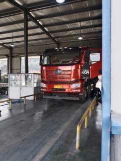 FAW Jiefang J6P 375 hp 8X4 6.2 m - фото 1