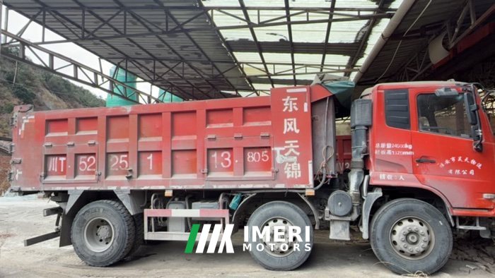Dongfeng Huashen F5 300 hp 8X2 6.2 m - грузовик из Китая