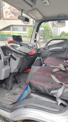 Foton Ollin Express 129 hp 4X2 4.14 m - фото 4