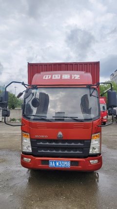 SINOTRUK HOWO Light Duty Truck Dream Chaser 130 hp 4X2 4.15 m - фото 1
