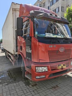 FAW Jiefang J6L 180 hp 4X2 7.6 m - фото 1