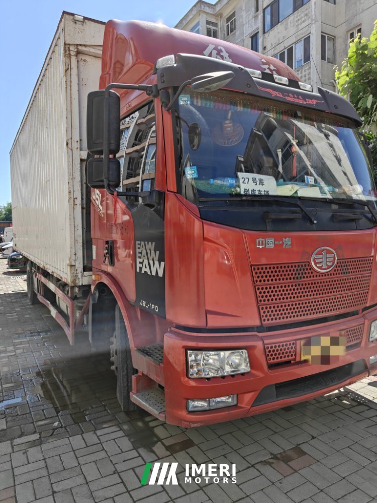 2018 FAW Jiefang J6L 180 hp 4X2 7.6 m