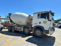 Sinotruk HOWO TX7 340 hp 8X4 - фото 2