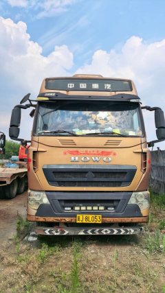 Sinotruk HOWO T7H 540 hp 6X4 - фото 2