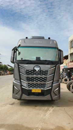 Foton Auman EST 580 hp 6X4 - фото 1