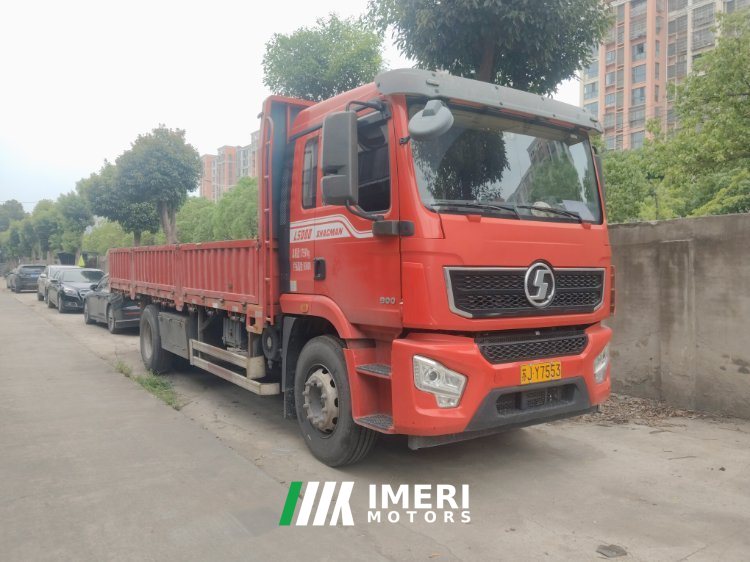 2022 Shacman Delong L5000 240 hp 4X2 5.8 m