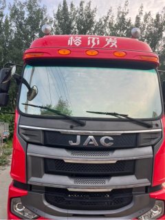 JAC Gallop Gelfa A5 220 hp 4X2 6.8 m - фото 3