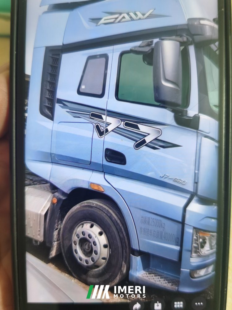 FAW Jiefang J7 660 hp 6X4 - грузовик из Китая