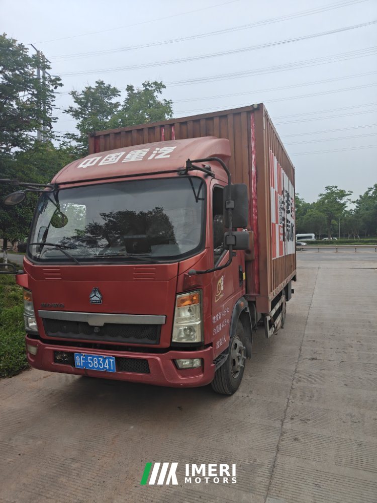 2018 SINOTRUK HOWO Light Duty Truck Hanjiang 143 hp 4X2 4.15 m