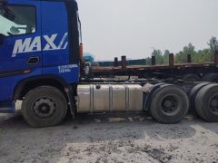 Sinotruk HOWO Max 460 hp 6X4 - фото 4