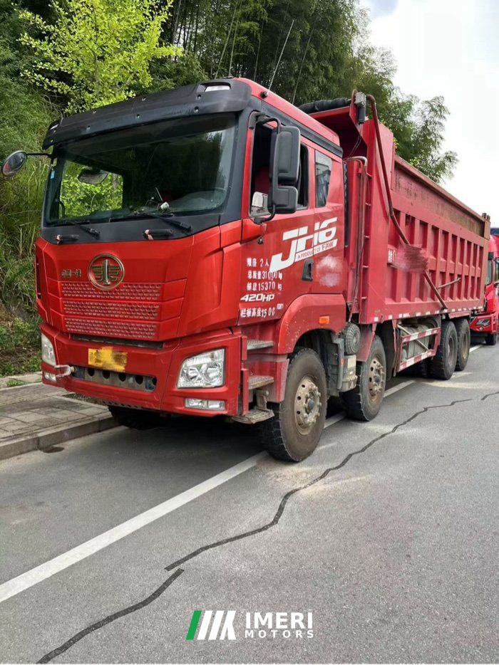 2020 FAW Jiefang JH6 375 hp 8X4 7.6 m