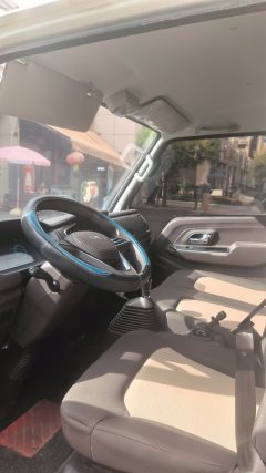 JMC 136 hp 4X2 3.8 m - фото 3