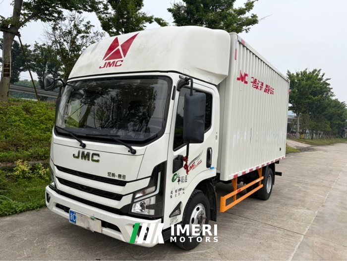 JMC + 152 hp 4X2 4.2 m - грузовик из Китая