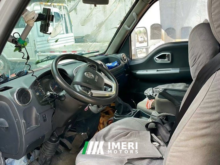 2021 Dongfeng Tuyi T5 95 hp 4X2 3.4 m
