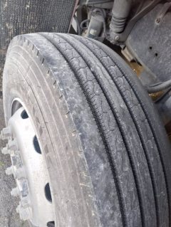 Shacman Delong L3000 245 hp 6X2 7.9 m - фото 4