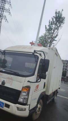 SINOTRUK HOWO Light Duty Truck Hanjiang 129 hp 4X2 - фото 1