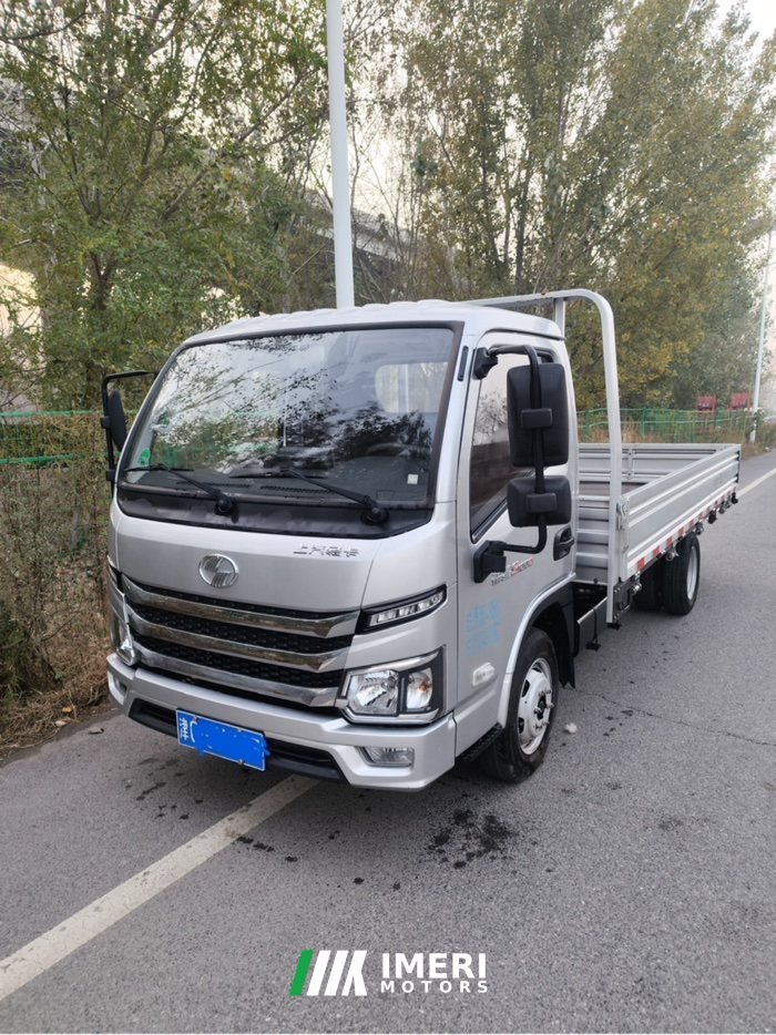 SAIC Yuejin S 123 hp 4X2 4.05 m - грузовик из Китая