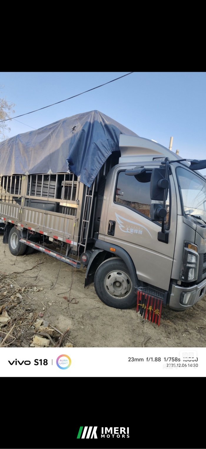 SINOTRUK HOWO Light Duty Truck Hanjiang 150 hp 4X2 4.15 m - грузовик из Китая