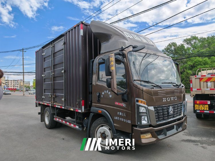 2022 SINOTRUK HOWO Light Duty Truck Commander 170 hp 4X2 4.2 m