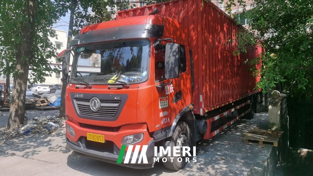 Dongfeng Tianjin KR 245 hp 4X2 9.8 m - грузовик из Китая