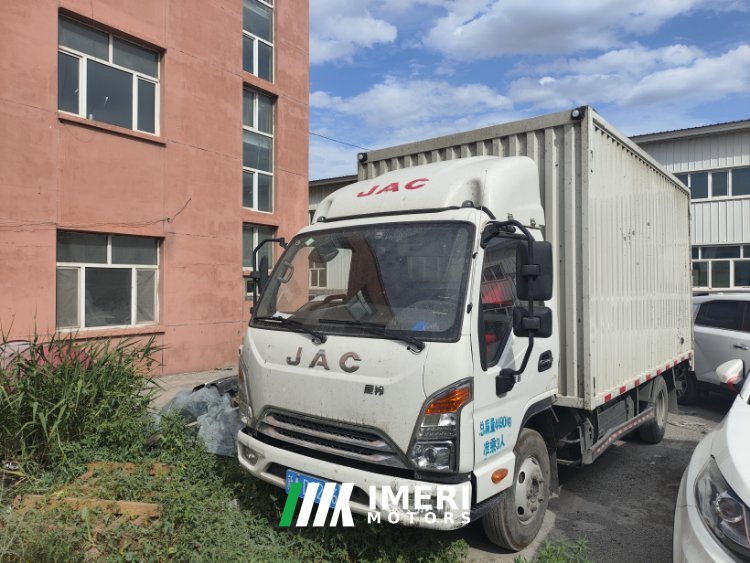 2024 JAC J5 129 hp 4X2 4.15 m