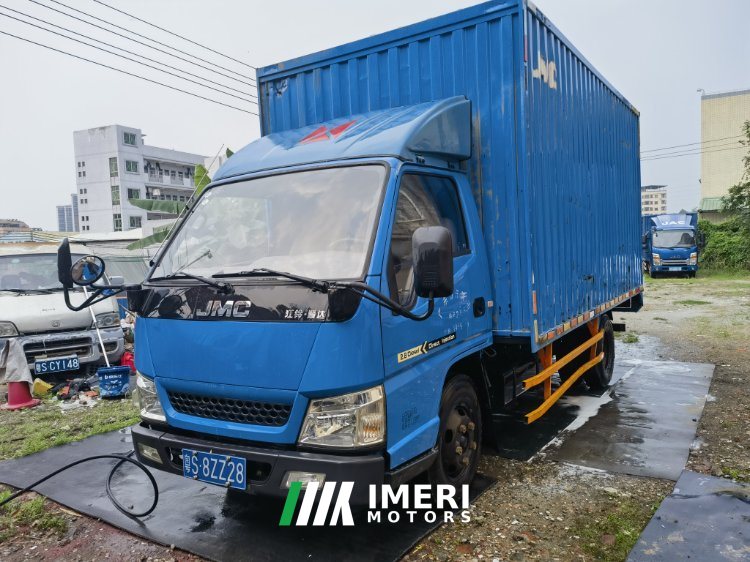 JMC 116 hp 4X2 4.21 m - грузовик из Китая