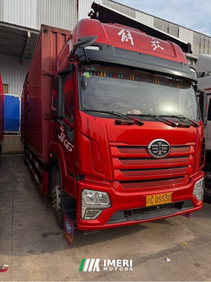 2023 FAW Jiefang JK6 260 hp 4X2 9.75 m