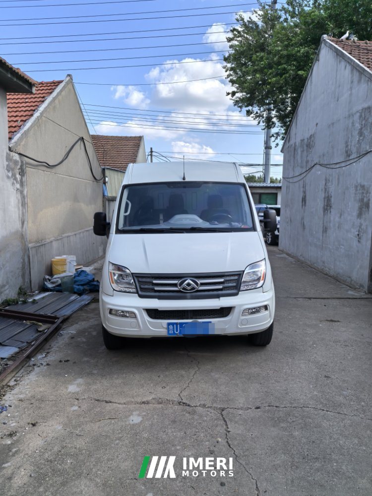 2021 Maxus V80 125 hp
