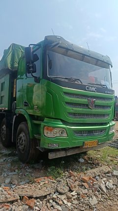 United Trucks U 390 hp 8X4 7.6 m - фото 2