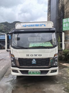 SINOTRUK HOWO Light Duty Truck Commander 4.15 m - фото 2