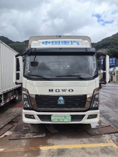 SINOTRUK HOWO Light Duty Truck Commander 4.15 m - фото 1