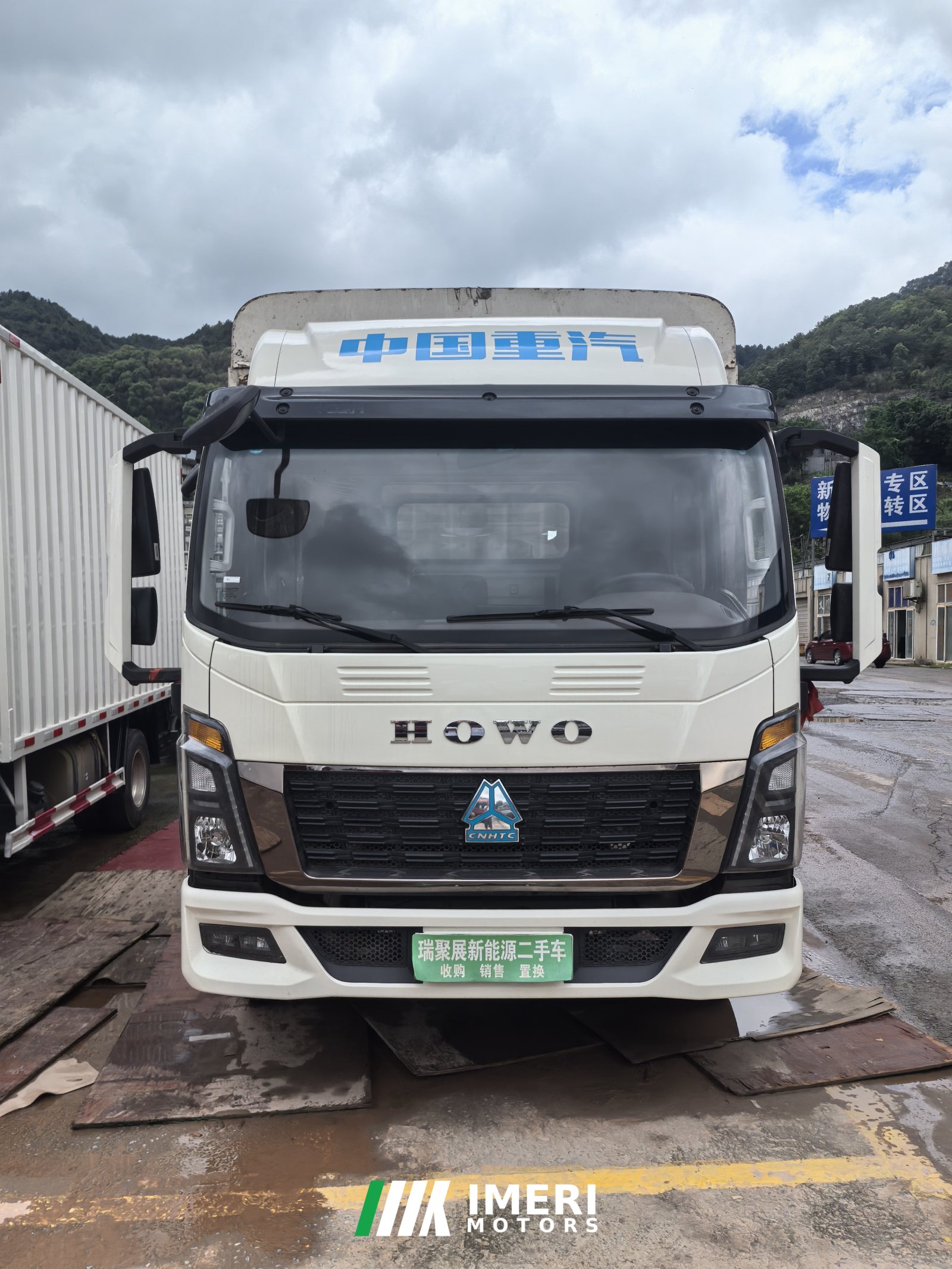 2025 SINOTRUK HOWO Light Duty Truck Commander 4.15 m