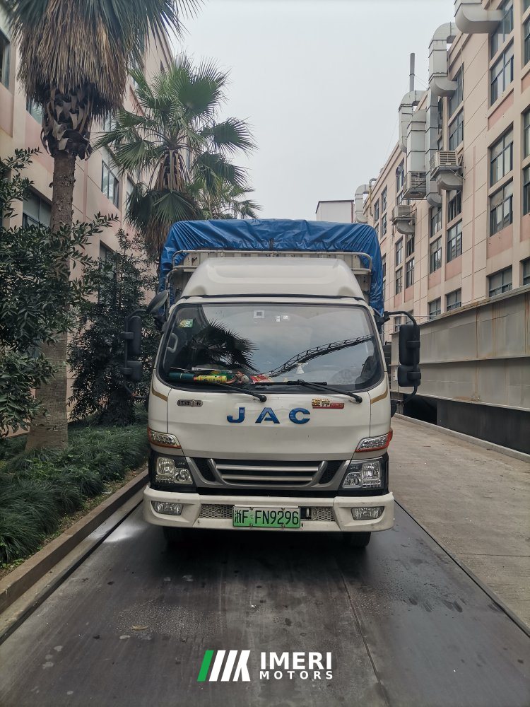 2023 JAC Junling Jianghuai V5 155 hp 4X2 4.22 m