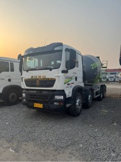 Sinotruk HOWO TX7 340 hp 8X4 - фото 1