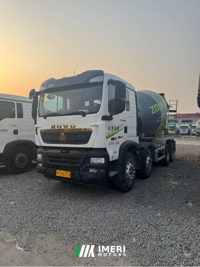 2021 Sinotruk HOWO TX7 340 hp 8X4