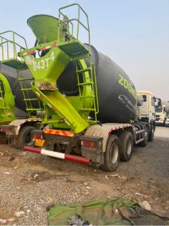 Sinotruk HOWO TX7 340 hp 8X4 - фото 6