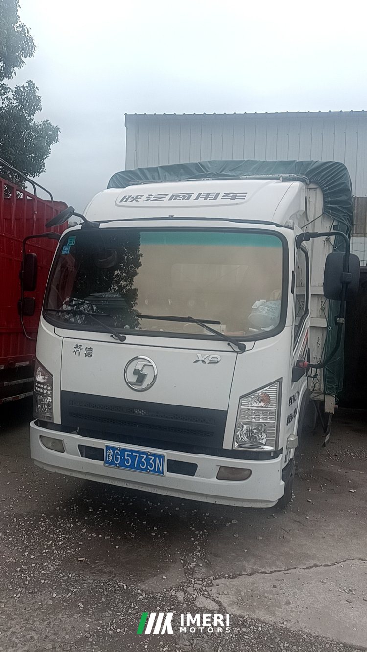 Shacman X9 148 hp 4X2 4.18 m - грузовик из Китая