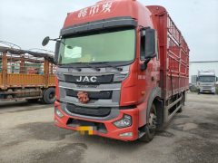 JAC Gallop Gelfa A5 290 hp 4X2 6.8 m - фото 1