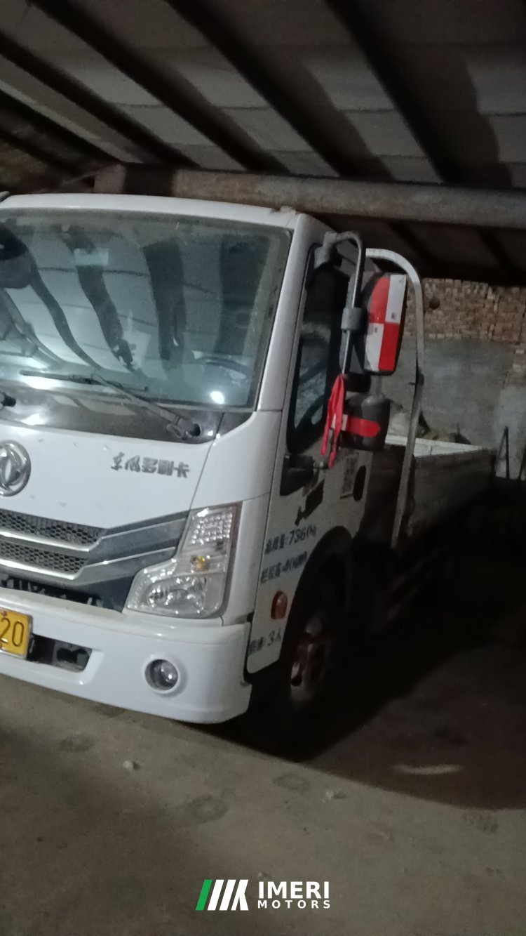 Dongfeng Duolika Dollicar D6 136 hp 4X2 4.2 m - грузовик из Китая