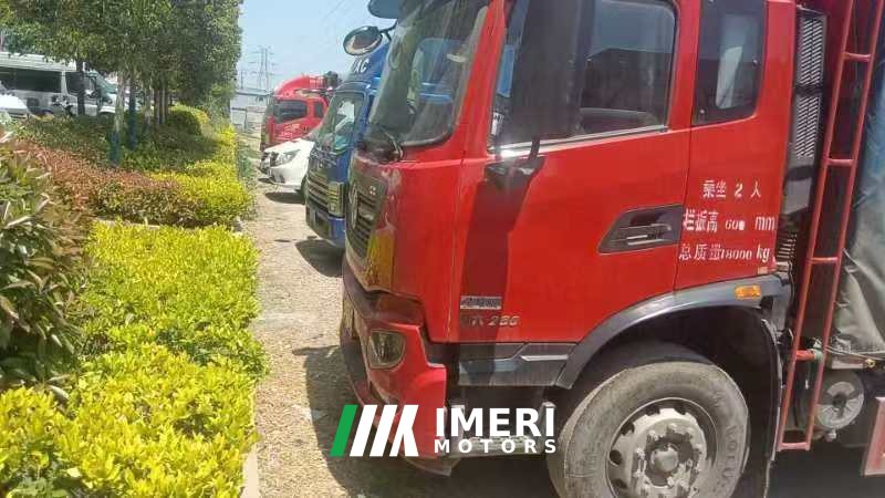 2023 Dongfeng Tianjin KR 260 hp 6X2 6.8 m