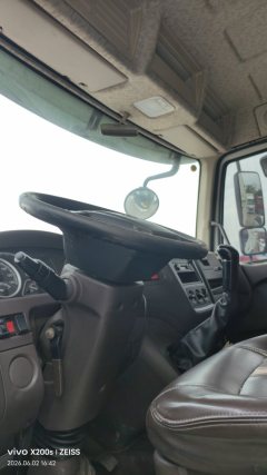 Dongfeng Liuzhou Chenglong M3 200 hp 4X2 8.3 m - фото 4