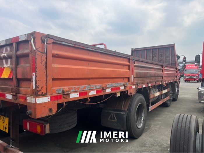 Dongfeng Tianjin 285 hp 6X2 - грузовик из Китая