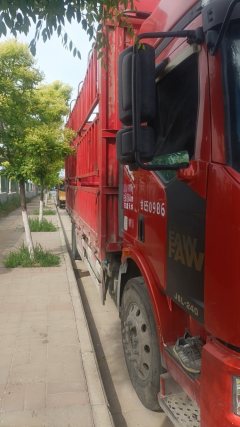 FAW Jiefang J6L 240 hp 4X2 6.75 m - фото 6