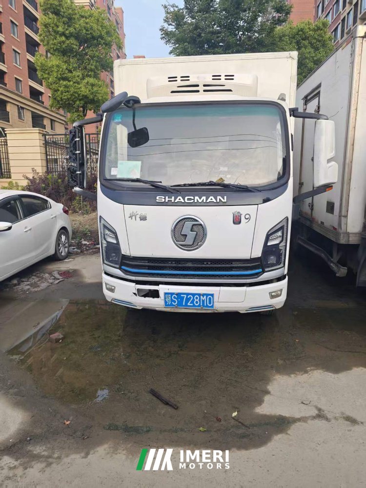 2023 Shacman Delong K5000 140 hp 4X2 4.04 m