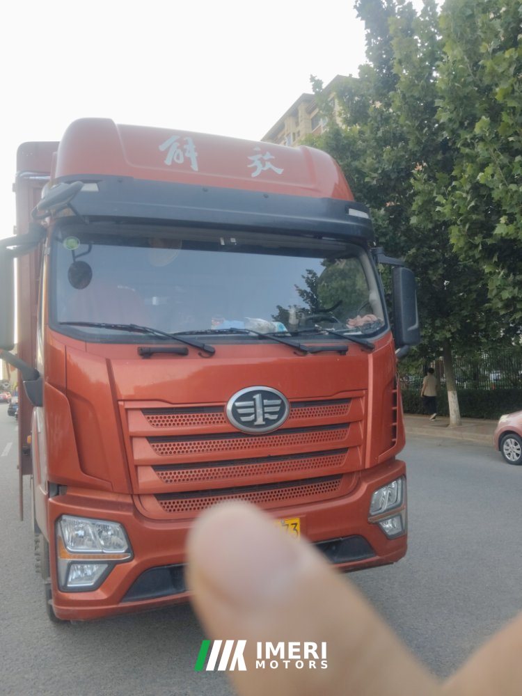 2023 FAW Jiefang JK6 240 hp 4X2 6.8 m