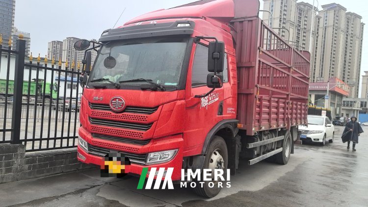 2022 FAW Jiefang VH 190 hp 4X2 5.4 m