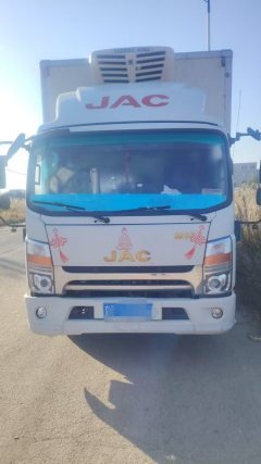 JAC Shuailing Q6 160 hp 4X2 4.2 m - фото 1